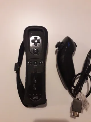Mando Wii + Nunchuk + Funda Negra