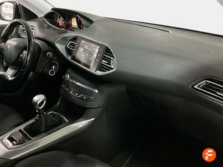 Peugeot 308 5p Allure 1.2 PureTech 96KW (130CV) S&S