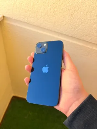 iPhone 13 128GB - Midnigth - fundas + cable