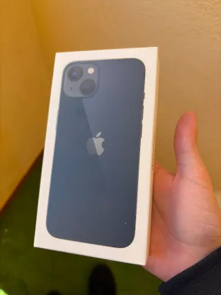 iPhone 13 128GB - Midnigth - fundas + cable