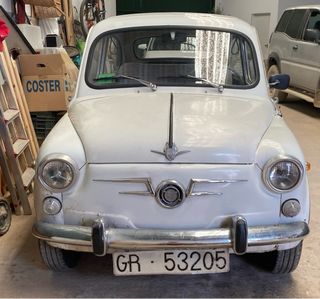 SEAT 600 2025