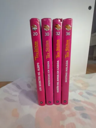 Los números 20, 32, 30 y 36 de la colección.