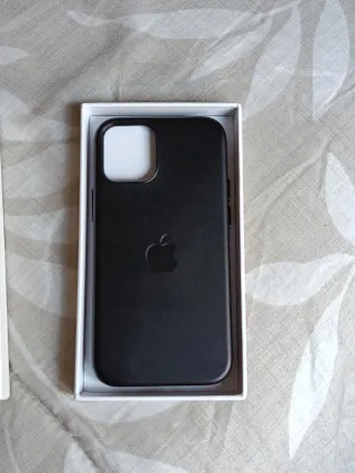 Custodia iPhone 12 mini in pelle Apple MagSafe