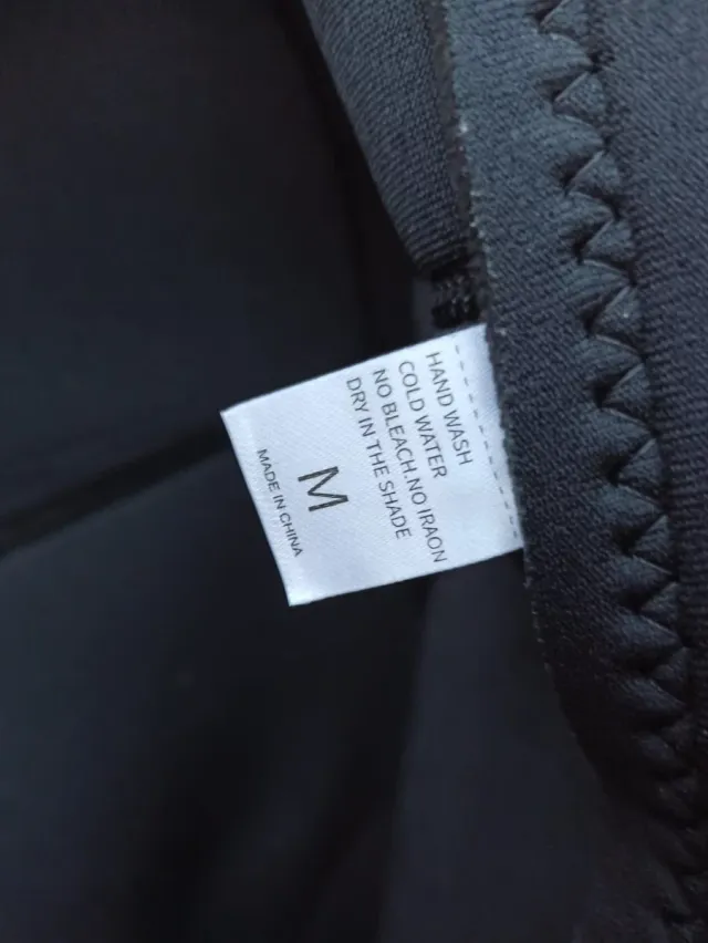 Traje de neopreno ZCCO talla M NUEVO