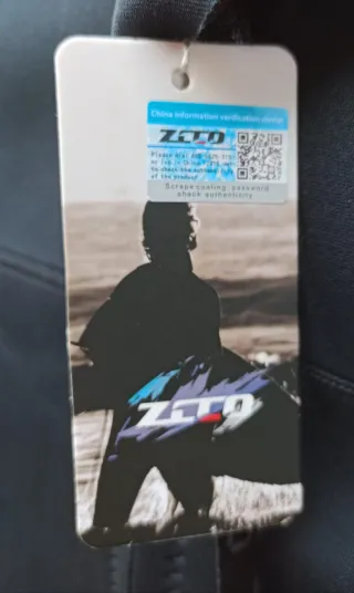 Traje de neopreno ZCCO talla M NUEVO