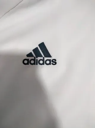 Chaqueta Adidas Real Madrid Blanca y Dorada