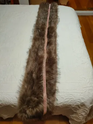 Estola sintética marrón y multicolor