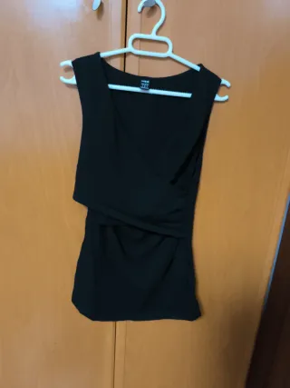 Camiseta lactancia cruzada negra