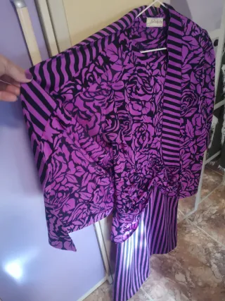 Vestido sastre estampado floral y rayas