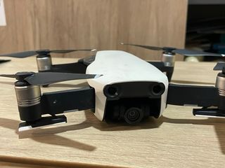 DJI Mavic Air Drone + 3 Baterías + Bolso