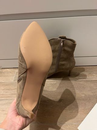 Botín ante tacón Anna Field arena