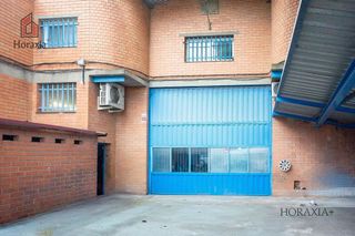 Nave industrial en venta en Sant Andreu de la Barca