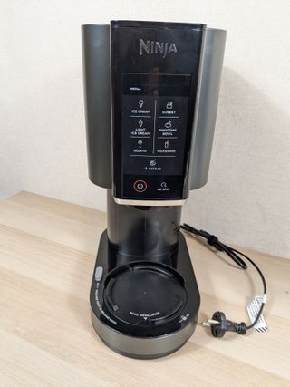 Ninja CREAMi Heladera multifunción 1,4L