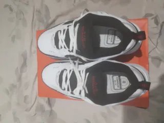 Nike Air Monarch IV Talla 44