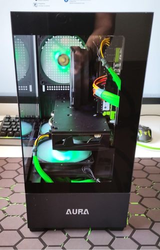 PC GAMING COMPLETAMENTE NUEVO - RX 580 - 16GB