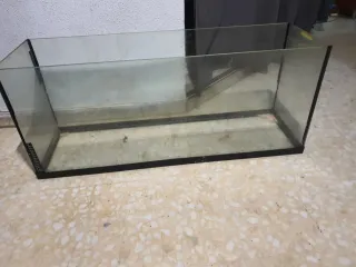 Pecera 120L con mueble a juego