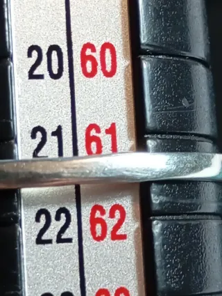 Anillo Plata Ley con Piedra Rubí facetado