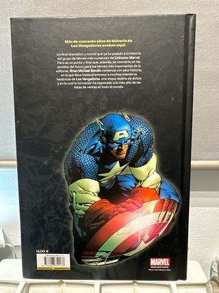 Vengadores Desunidos-Marvel Deluxe