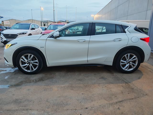 Infiniti Q30 2016 Automático