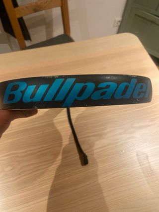 Pala Bullpadel BP10X casi nueva