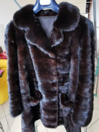 Cappotto in pelle marrone
