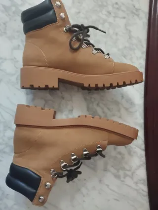 Botas de Mujer Marrones y Negras