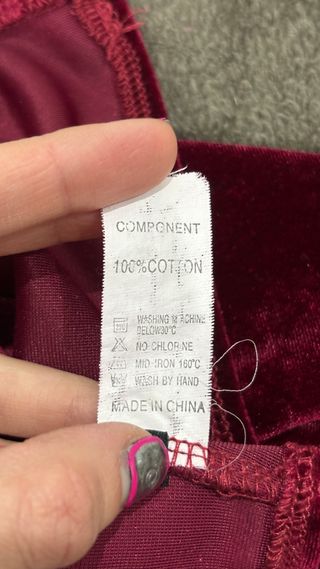 Crop top de terciopelo burdeos