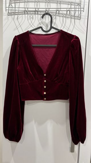 Crop top de terciopelo burdeos