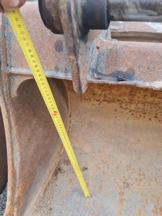 CM27 Cazo Mixta Retroexcavadora 70cm JCB