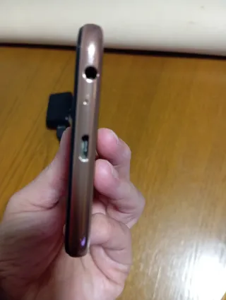 Fotocamera 13mp/5mp, schermo da 6", molto sottile/leggero