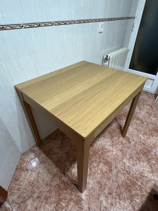 Mesa extensible madera EKEDALEN