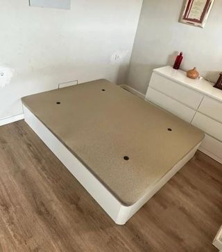 Canapé de madera y tela