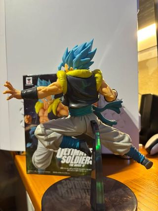 Figura Gogeta Super Saiyan Blue –Dragon Ball Super