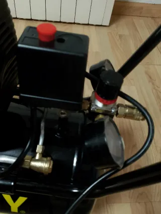 Compresor Stanley 24L Nuevo