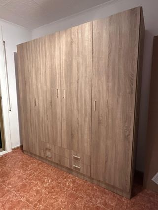 Armario de 4 Puertas en 3 COLORES! NUEVOS!