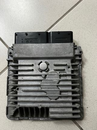 Centralina ECU Audi A1 8X1 03L906023 KG