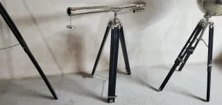 Foco, Telescopio y Bola del Mundo