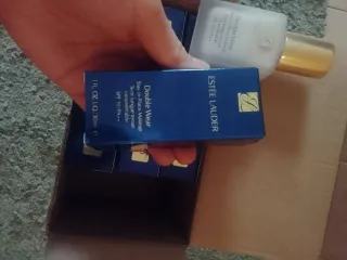 Base de maquillaje Estée Lauder Double Wear 1C0