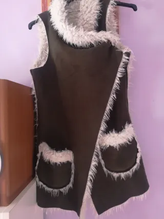 Chaleco pelo y ante caqui