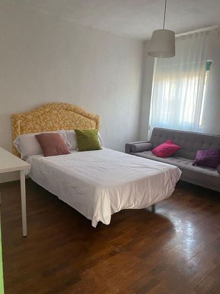 Piso en alquiler en Pajaritos - Plaza de Toros en Granada