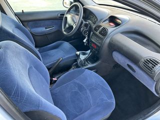 Peugeot 206 motor 1.4 diesel de unico propietario