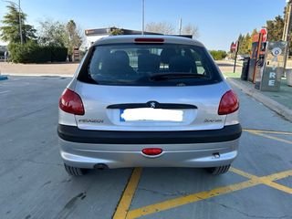 Peugeot 206 motor 1.4 diesel de unico propietario