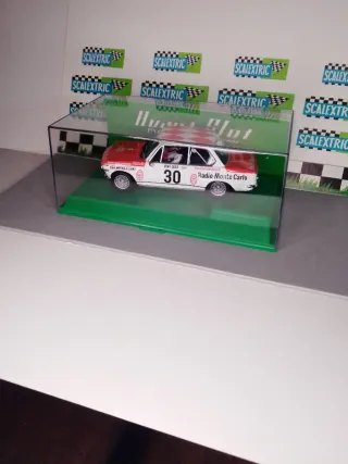 Scalextric BMW 2002 Radio Montecarlo  Avant Slot