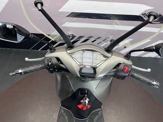 HONDA SH 350 ABS Gris Mate