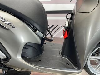 HONDA SH 350 ABS Gris Mate