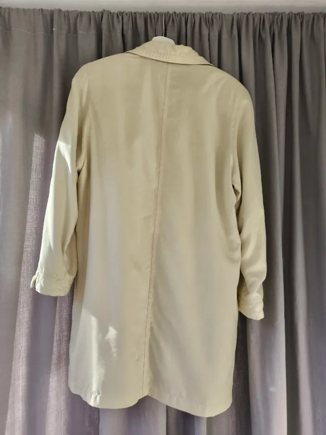 Gabardina mujer modista beige