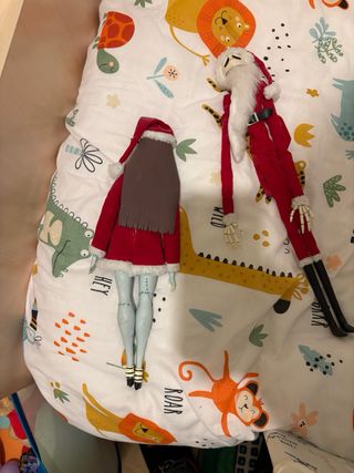JACK Y SALLY CON ROPA DE NAVIDAD