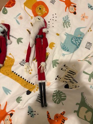 JACK Y SALLY CON ROPA DE NAVIDAD