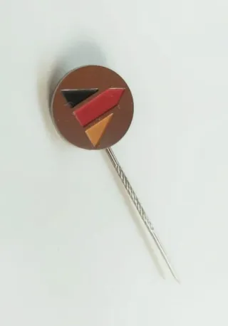 Aguja Lufthansa pin broche..