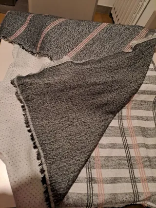 Sciarpa/scialle morbido grigio e rosa